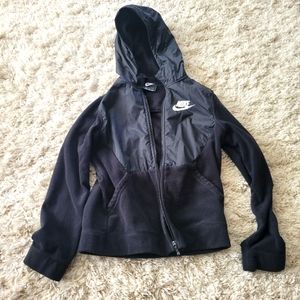 Nike fleece jacket kids L
